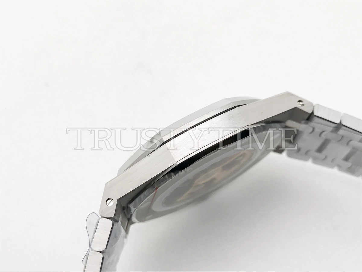 Копия часов Audemars Piguet Royal Oak Double Balance Wheel 15407ST.OO.1220ST.01