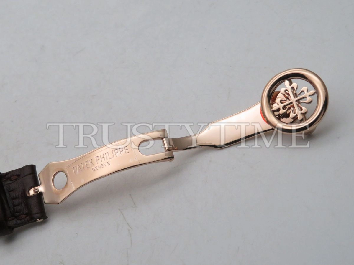 Копия часов Patek Philippe Complications Annual Calendar 38,5mm 5396R-001