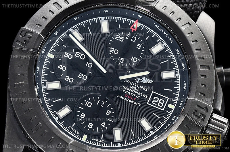 Breitling Colt Chronograph Automatic 44 M1338810/BF01/109W/M20BASA.1 Breitling Colt Chronograph Automatic 44 M1338810/BF01/109W/M20BASA.1