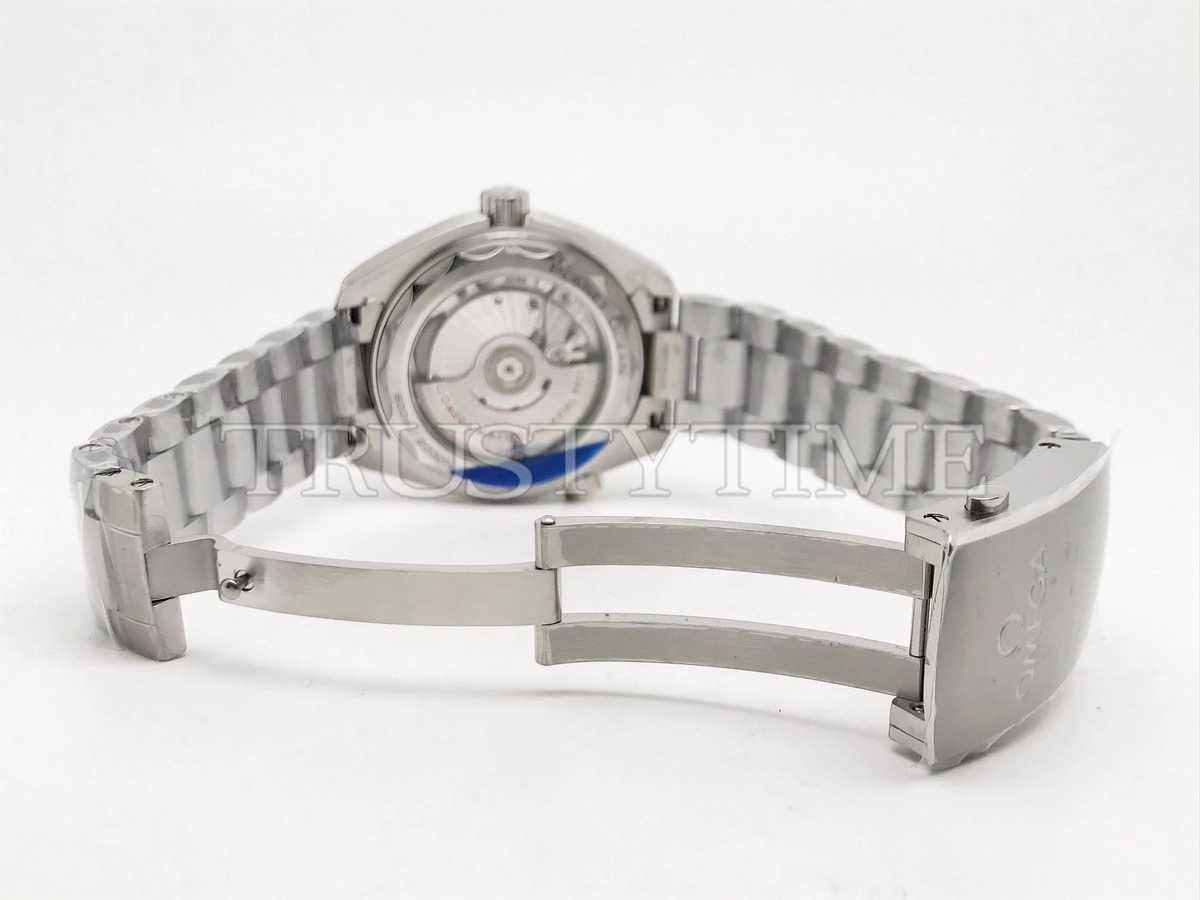 Копия часов Omega Seamaster Planet Ocean 600m Co‑Axial Master Chronometer 39,5 mm 215.30.40.20.01.001