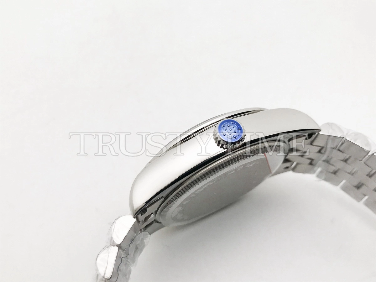 Копия часов Tudor Black Bay One 39 M79660-0001