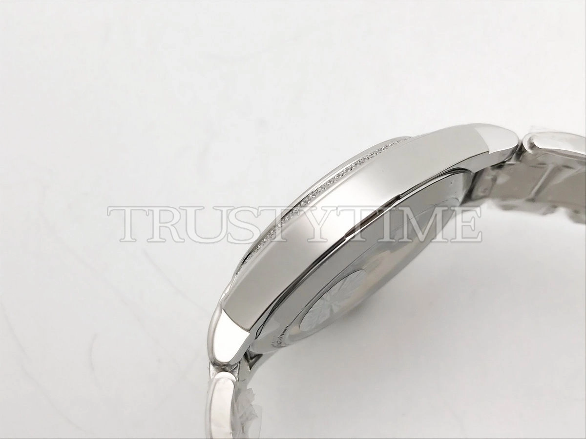 Копия часов Patek Philippe Twenty-4 Automatic 36mm 7300/1200A-010