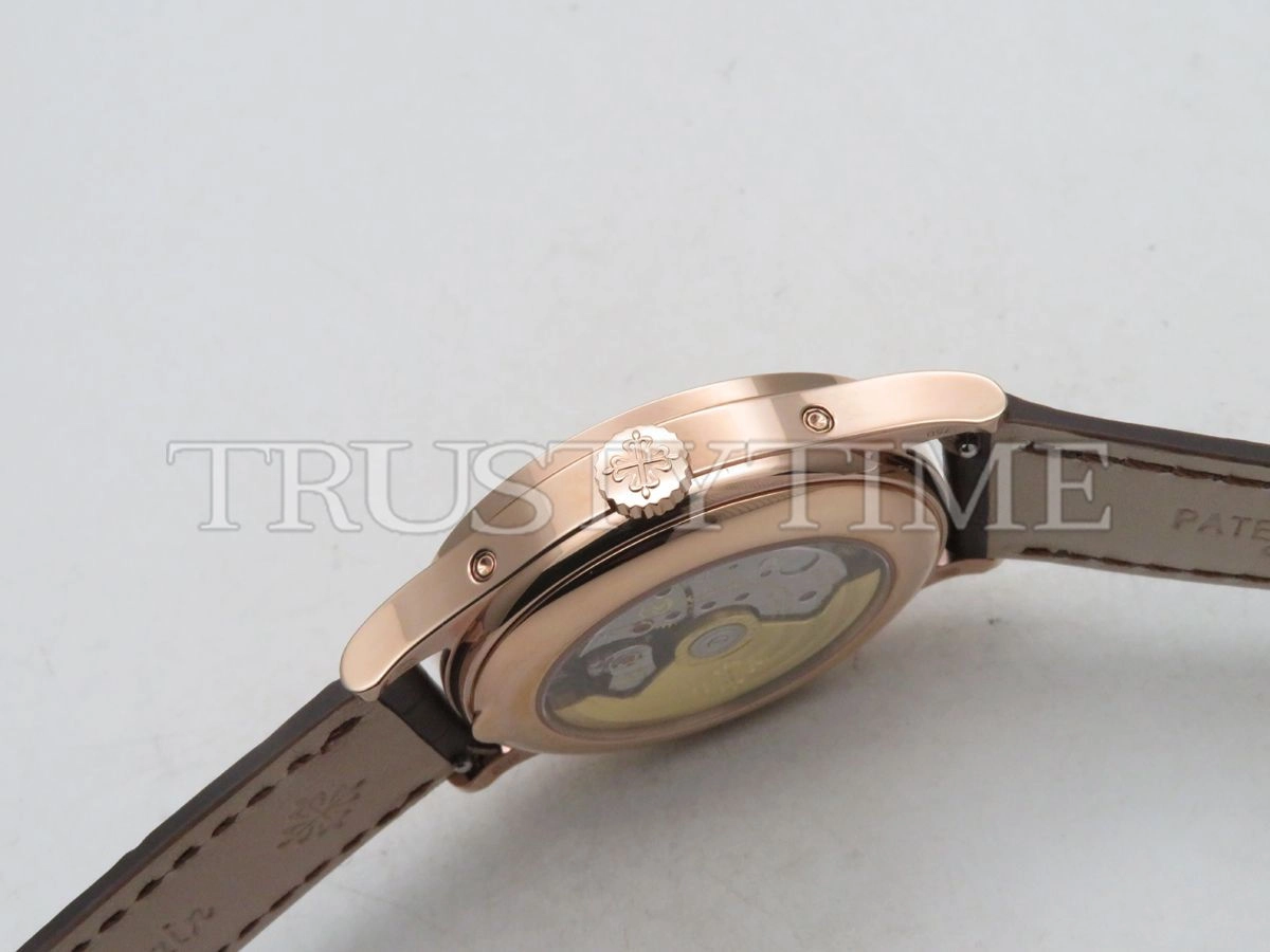Копия часов Patek Philippe Complications Annual Calendar 38,5mm 5396R-011