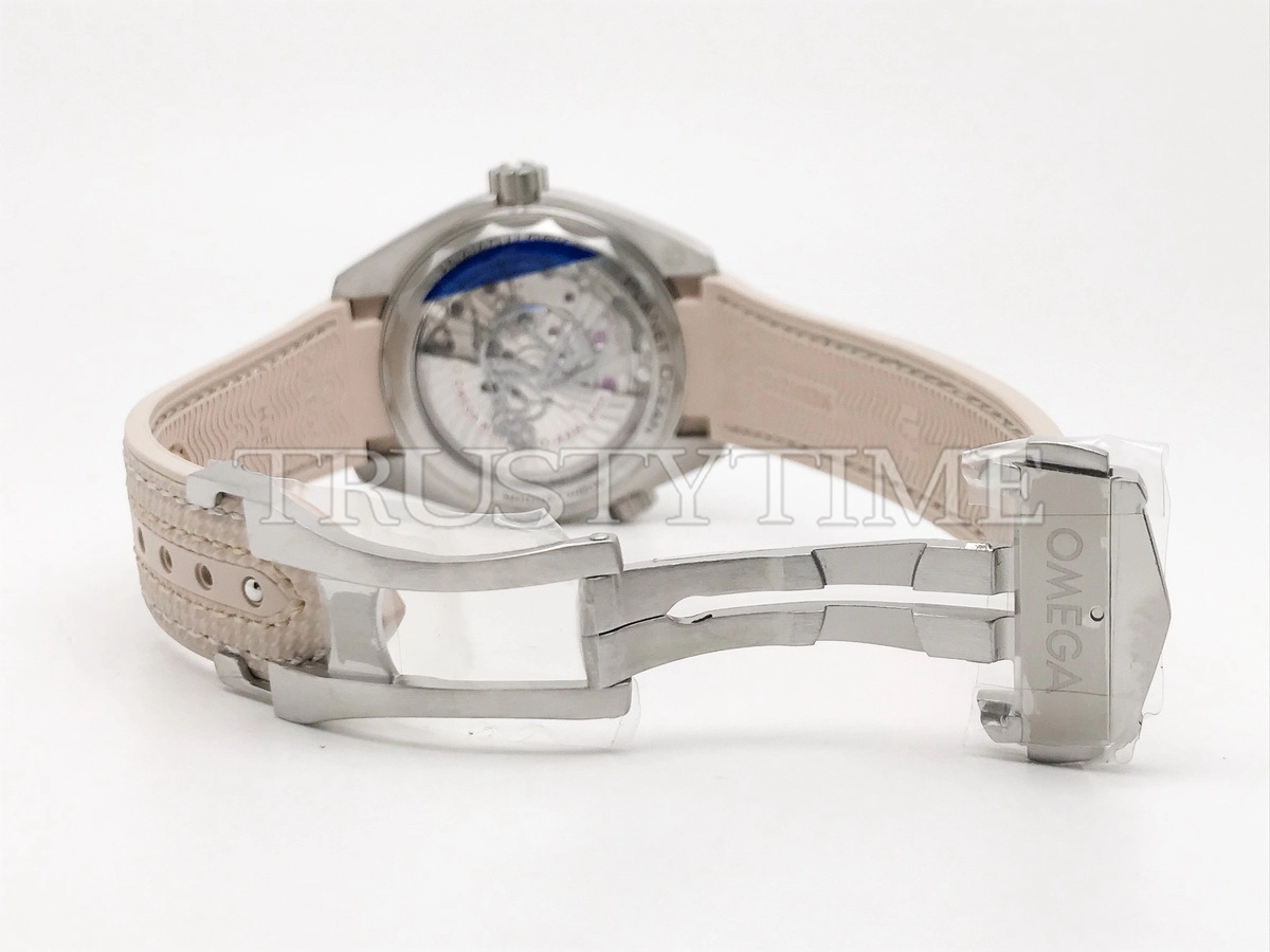 Копия часов Omega Seamaster Planet Ocean 600m 43,5mm 215.32.44.21.09