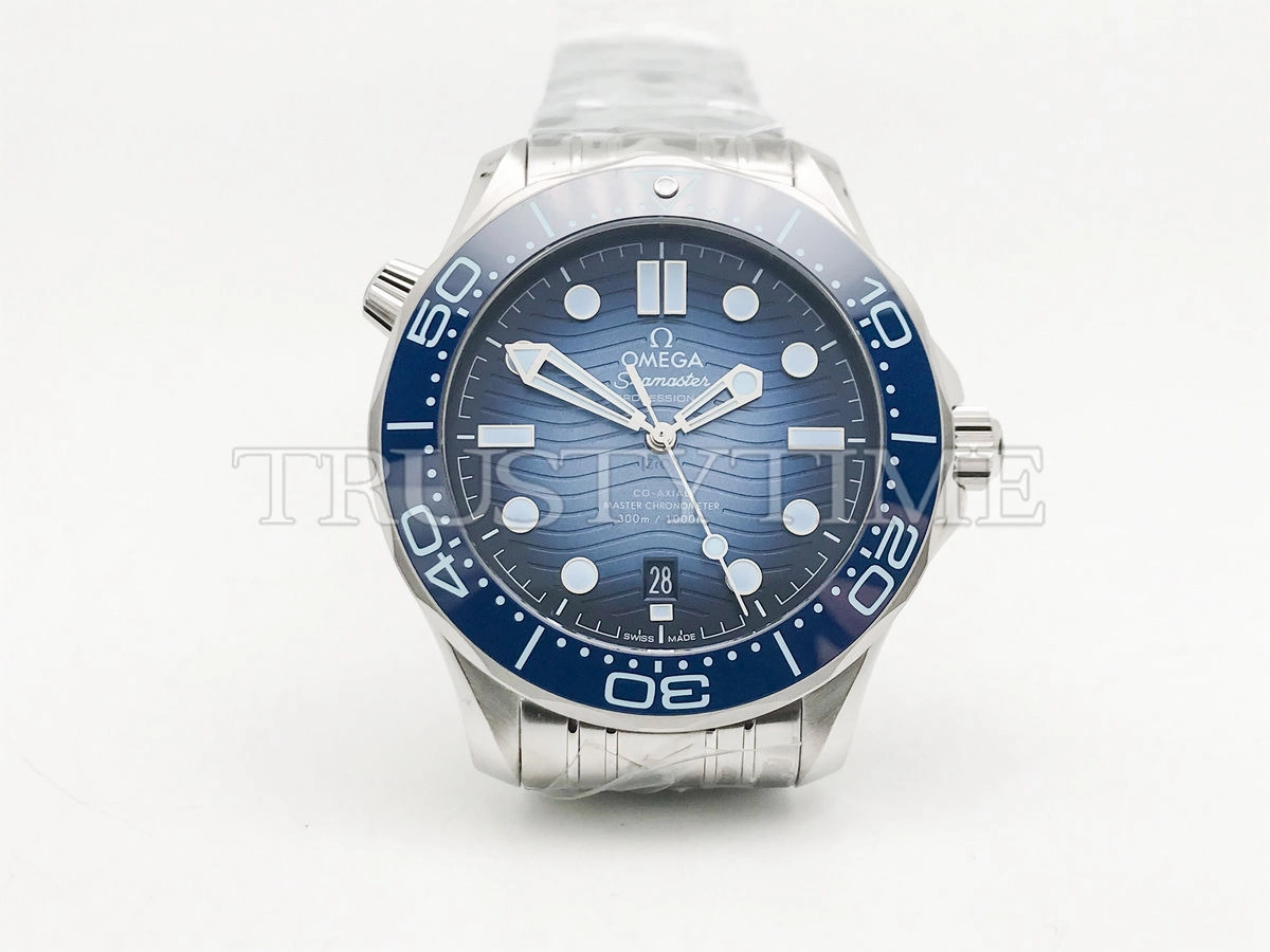 Копия часов Omega Seamaster Diver 300 Co-axial Master Chronometer 42mm 210.30.42.20.03.003