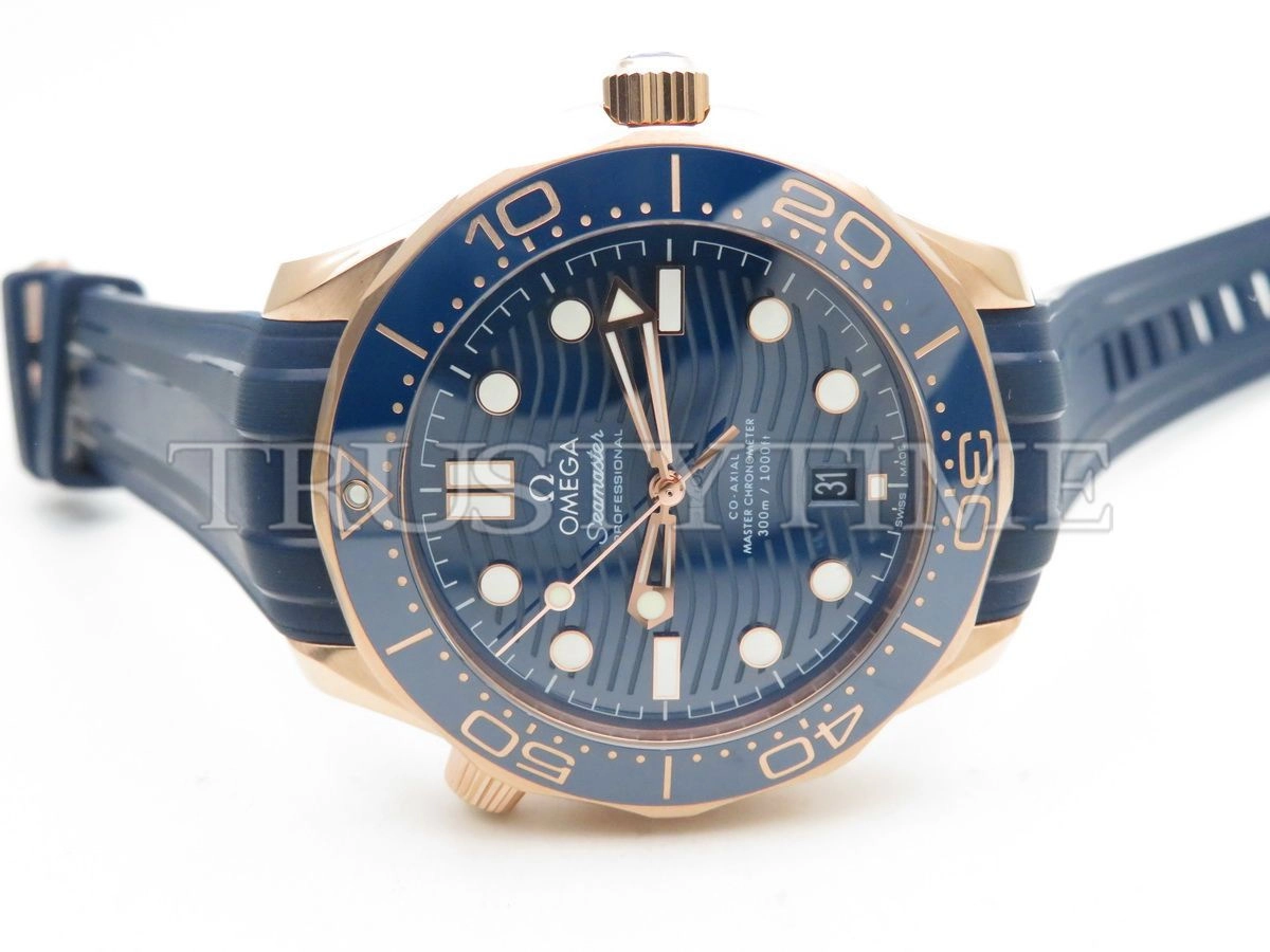 Копия часов Omega Seamaster Diver 300m Co-axial Chronometer 42mm 210.62.42.20.03.001