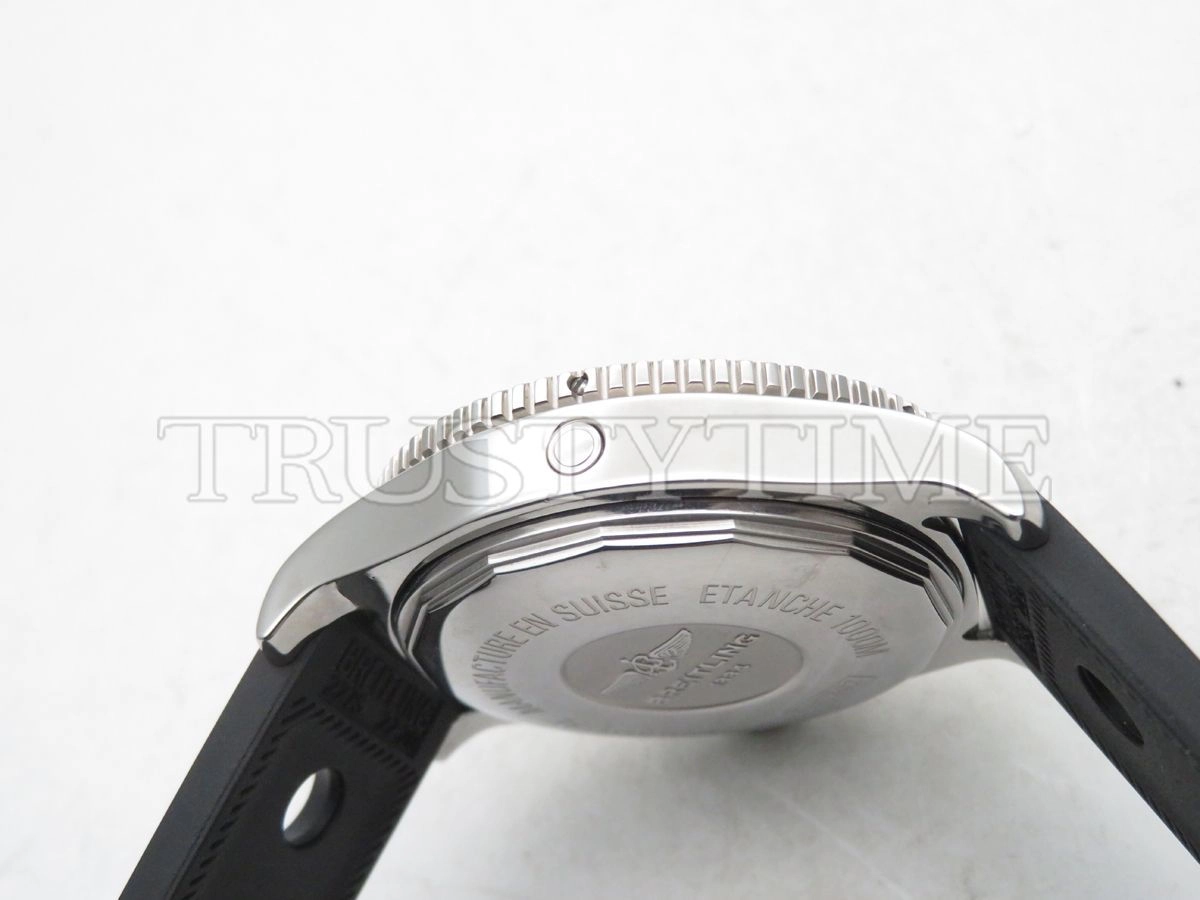 Копия часов Breitling Superocean II Volcano 44 A17392D7/BD68/227S/A20SS.1