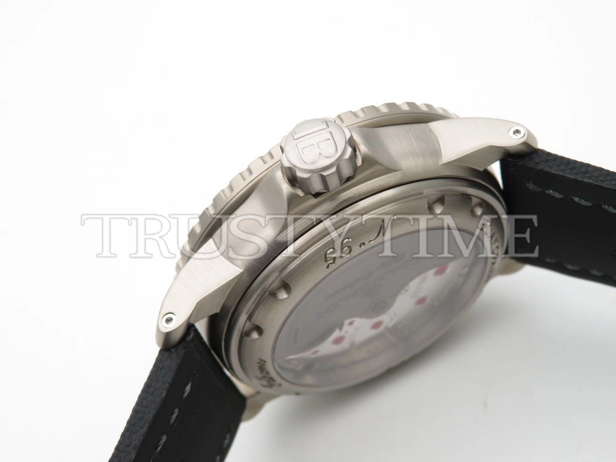 Копия часов Blancpain Fifty Fathoms 5015-1130-52A