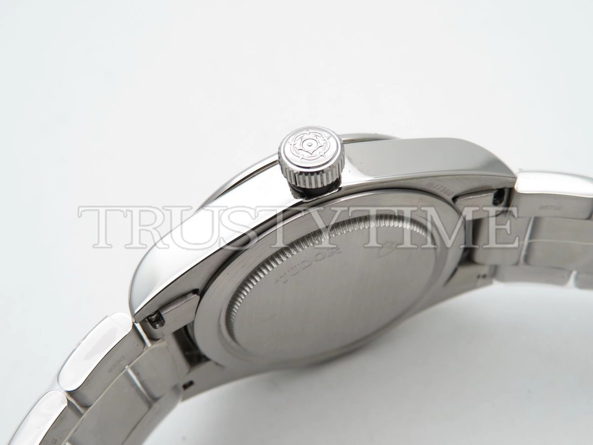 Копия часов Tudor Heritage Black Bay 36mm M79500-0007