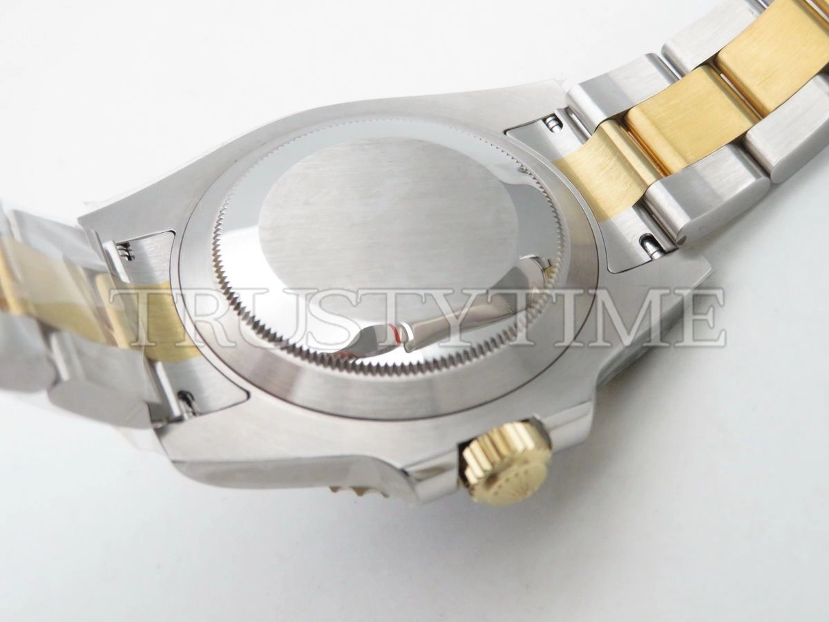 Копия часов Rolex Submariner 40mm 116613LB-0005