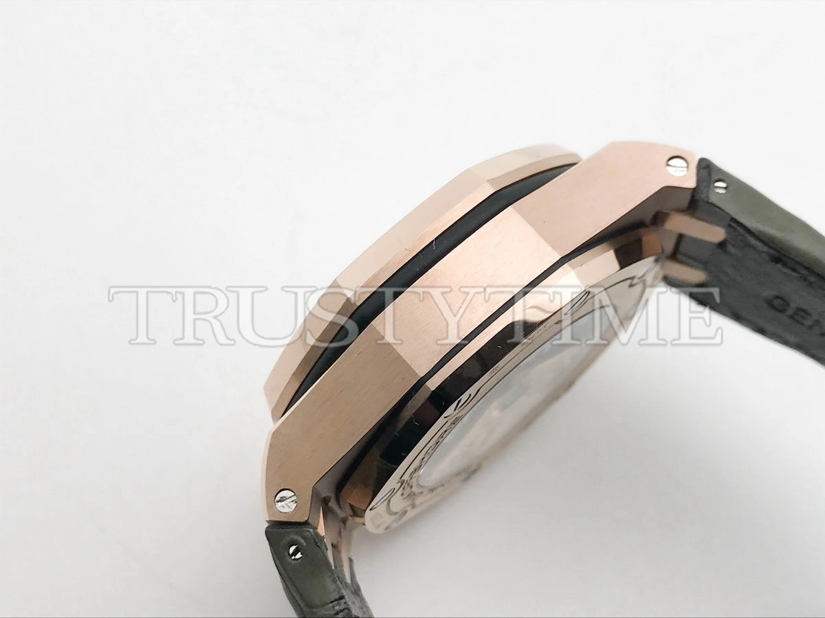 Копия часов Audemars Piguet Royal Oak Offshore Chronograph 26470OR.OO.A125CR.01
