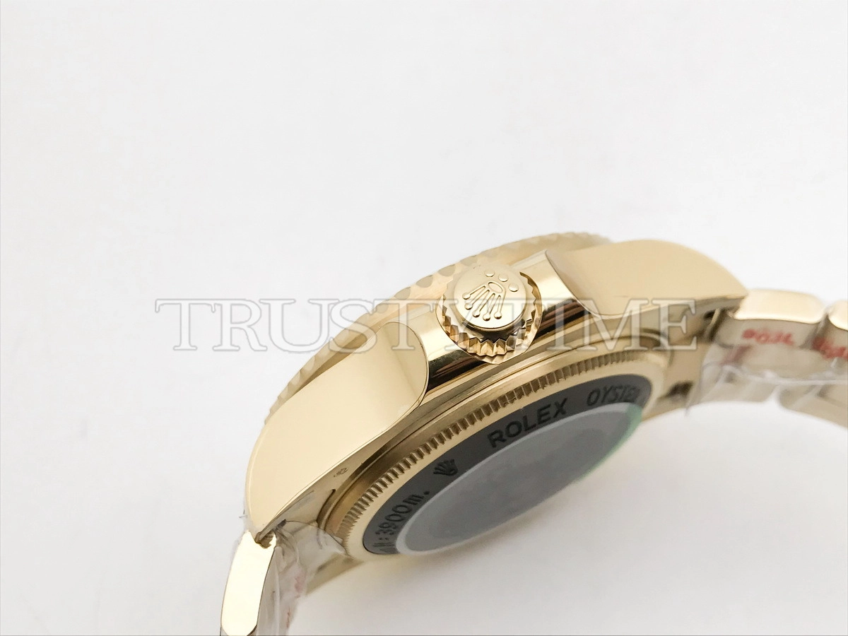 Копия часов Rolex Sea-Dweller Deepsea 44mm 136668LB-0001
