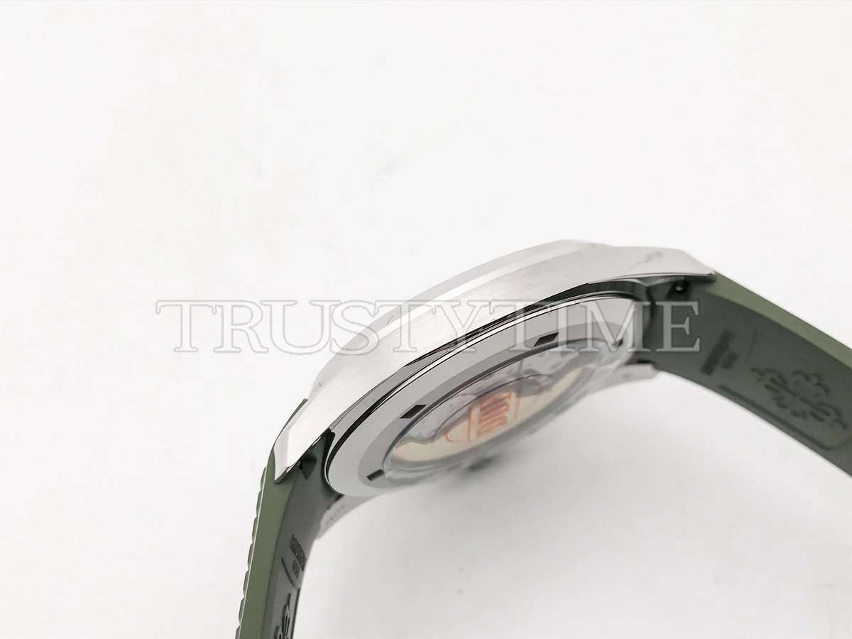 Копия часов Patek Philippe Aquanaut 42mm 5168G-010 Cal.330 Арт.PP-0787