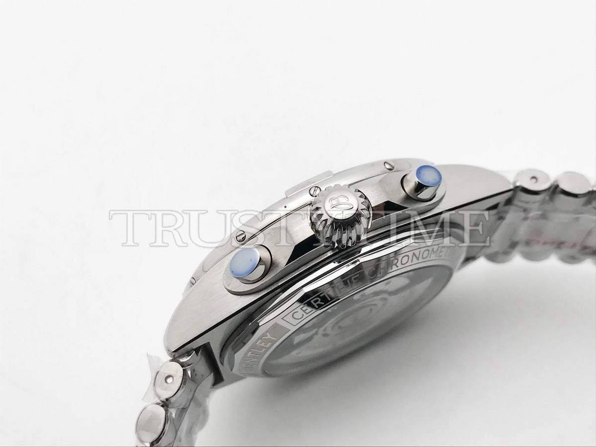 Копия часов Breitling Chronomat B01 42 Six Nations Wales AB0134A61K1A1