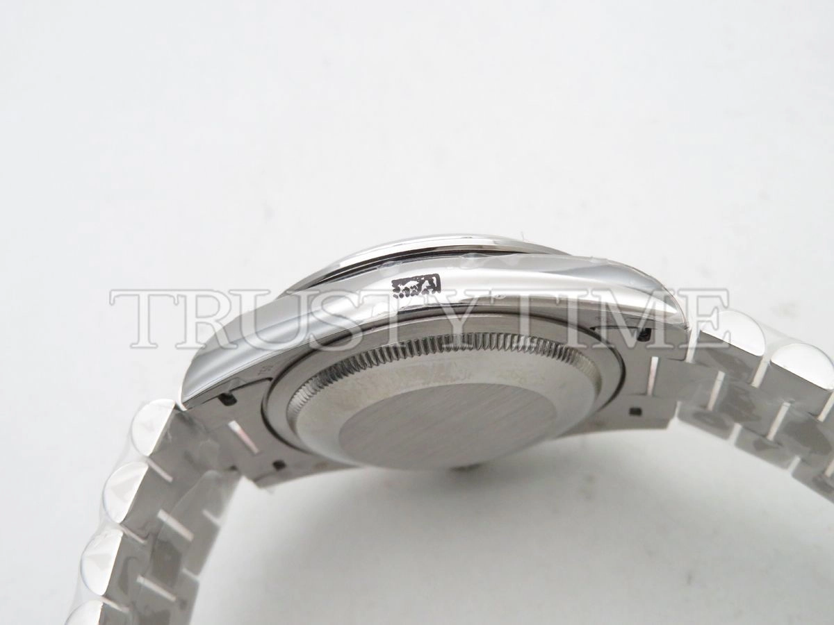 Копия часов Rolex Day-Date 36mm 128349RBR-0004