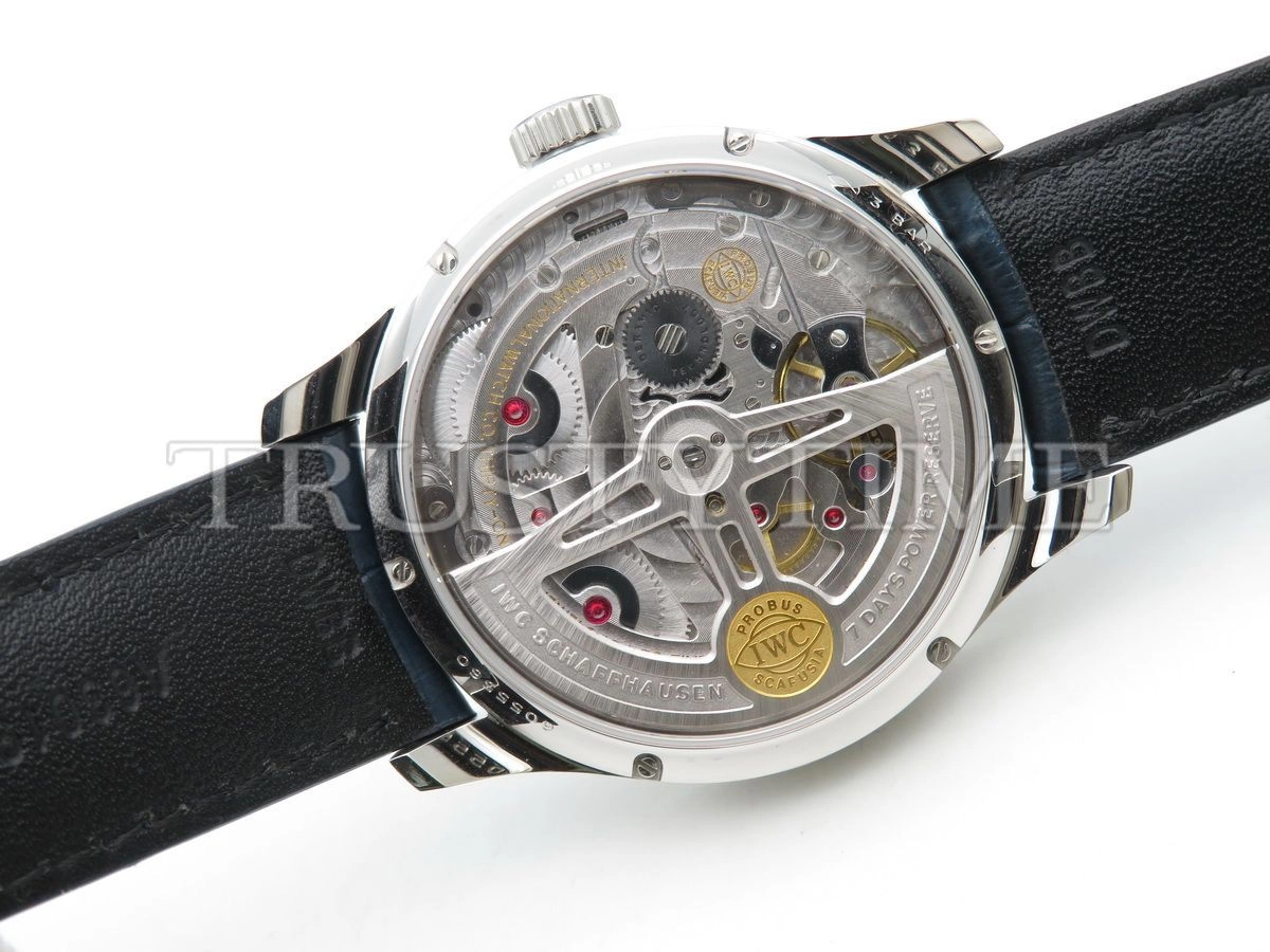 Реплика часов IWC Portugieser Annual Calendar 44mm IW503505 Арт.IW-0604 Копия часов IWC Portugieser Annual Calendar 44mm IW503505 Арт.IW-0604