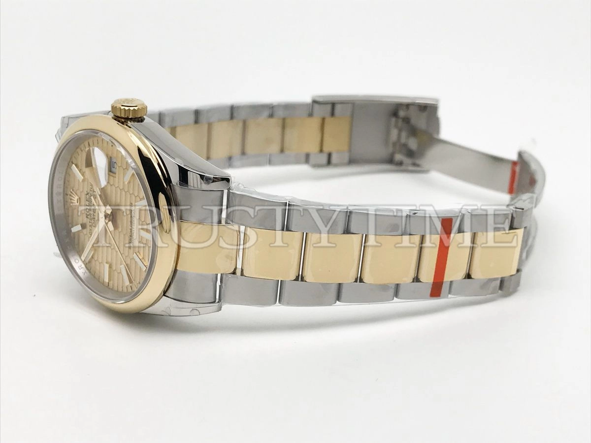 Копия часов Rolex DateJust 36mm 126203-0040