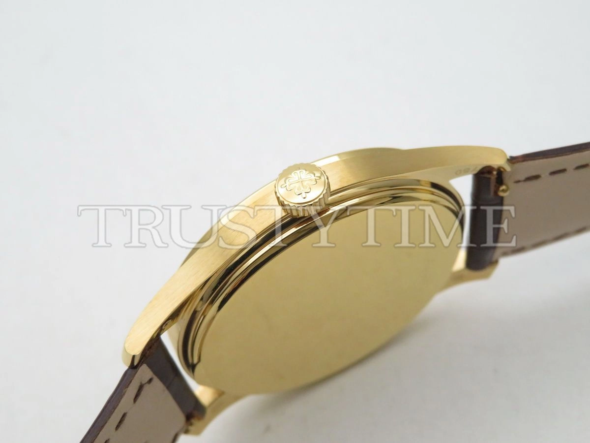 Копия часов Patek Philippe Calatrava 37mm 5196J-001