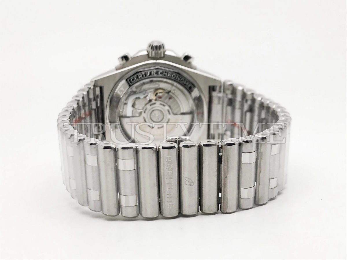Копия часов Breitling Chronomat B01 42 Six Nations Wales AB0134A61K1A1