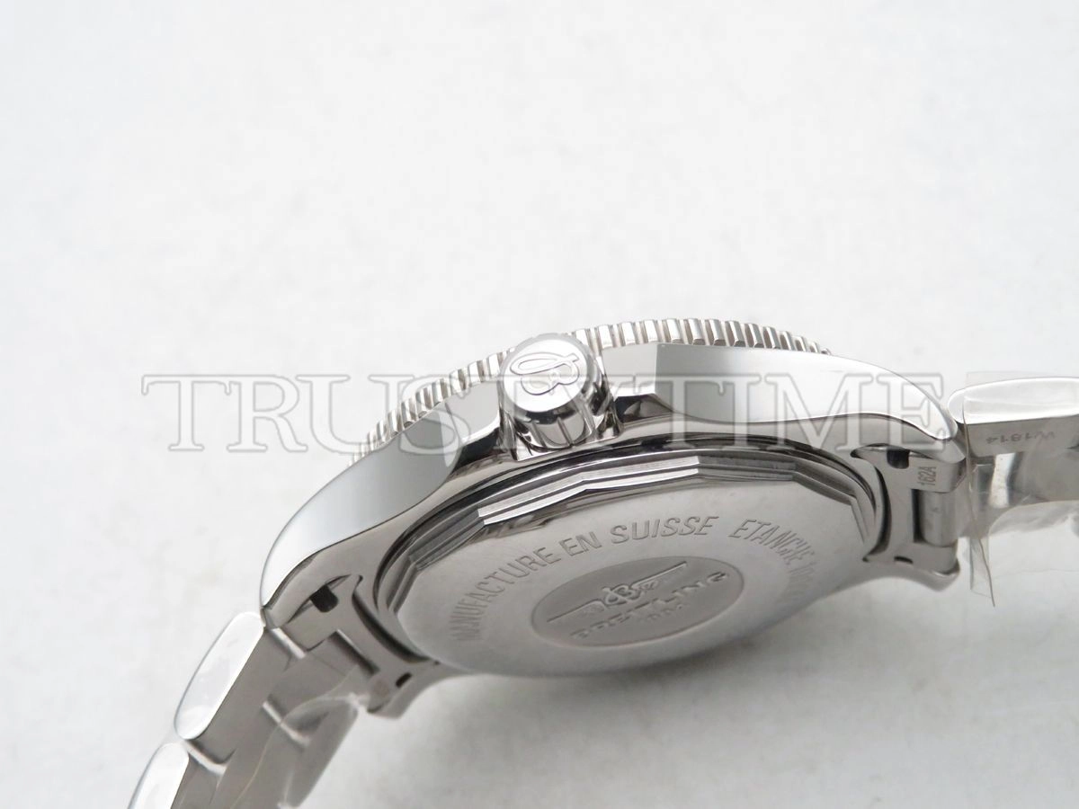Копия часов Breitling Superocean II Volcano 44 A17392D71B1A1