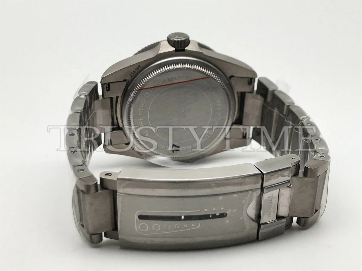 Копия часов Tudor Pelagos Titanium 42mm M25610TNL-0001