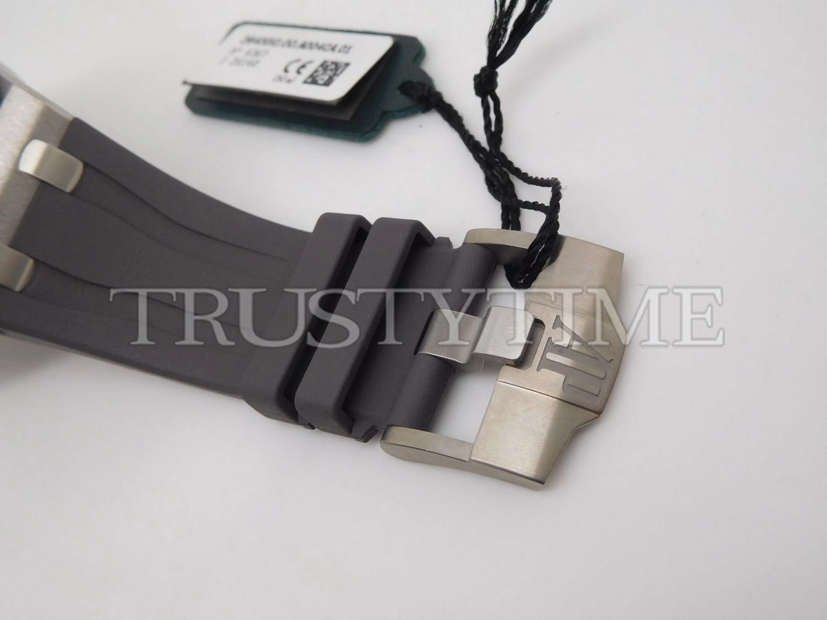 Копия часов Audemars Piguet Royal Oak Offshore Chronograph 26400IO.OO.A004CA.01