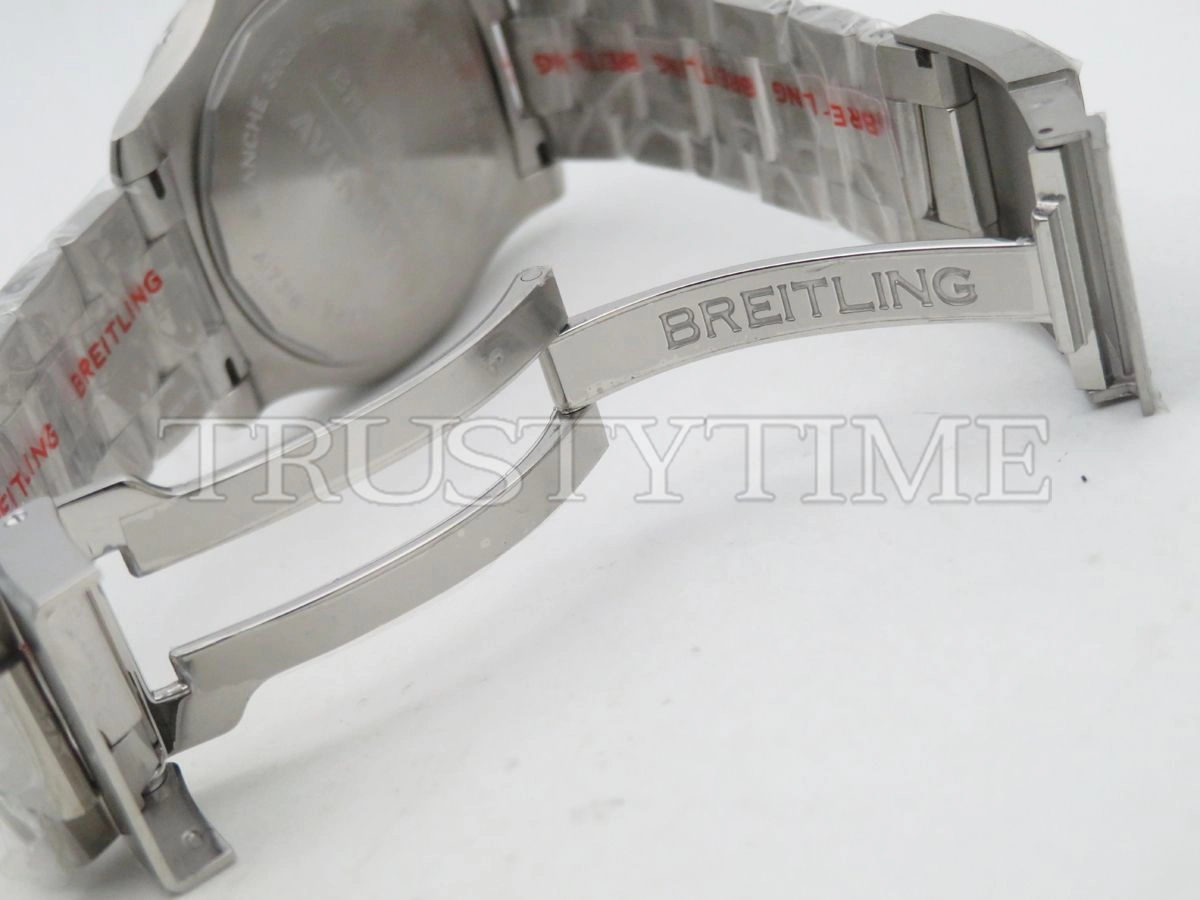 Копия часов Breitling Avenger Automatic 43 A17318101B1A1