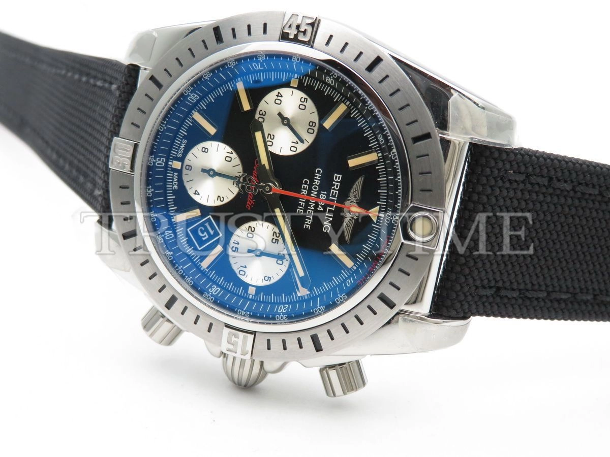 Копия часов Breitling Chronomat 44 AB01154GBD13101W