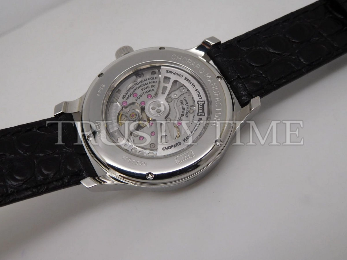 Копия часов Chopard L.U.C 1937 42mm 68558-3001