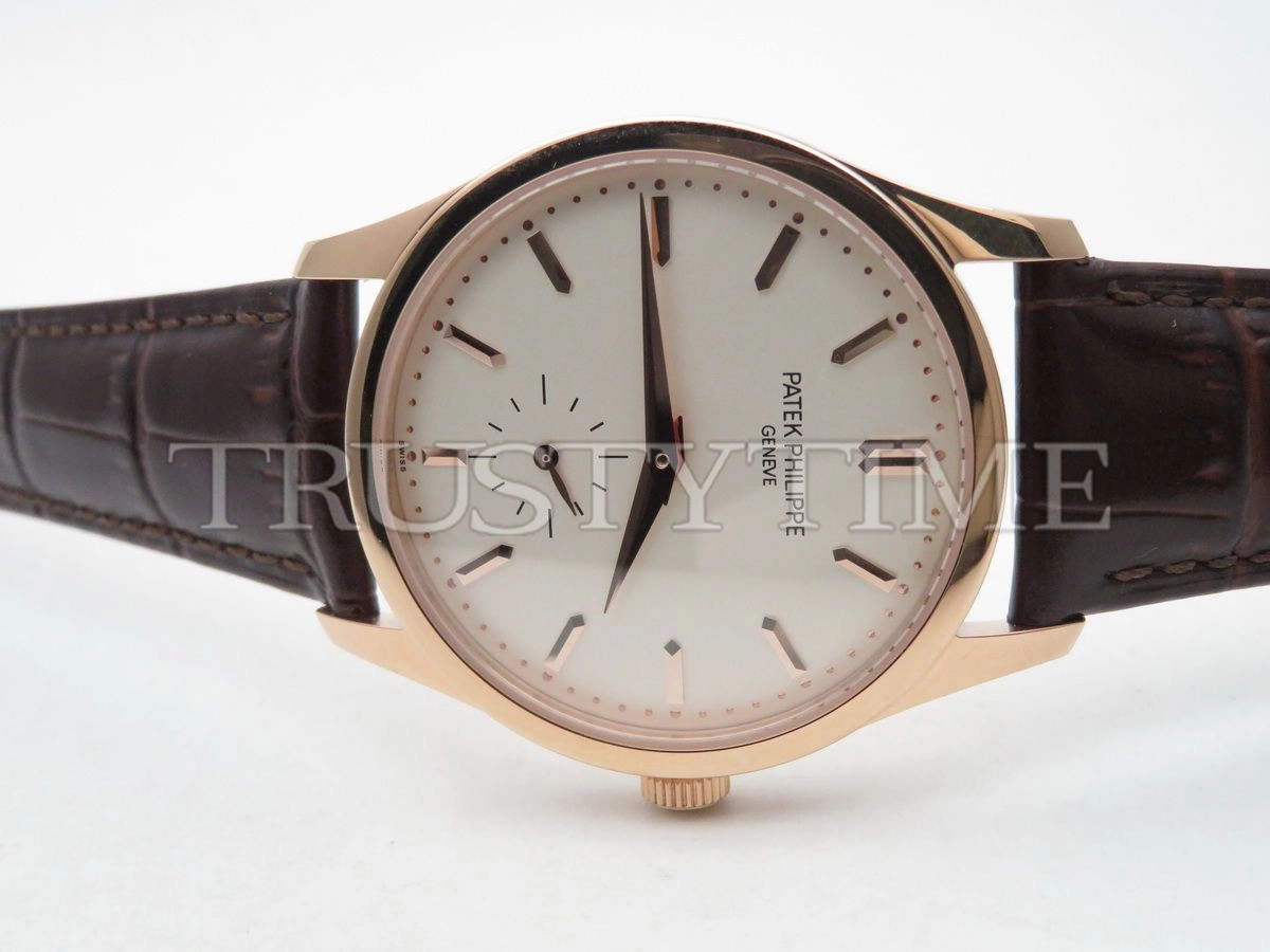 Копия часов Patek Philippe Calatrava 37mm 5196R-001