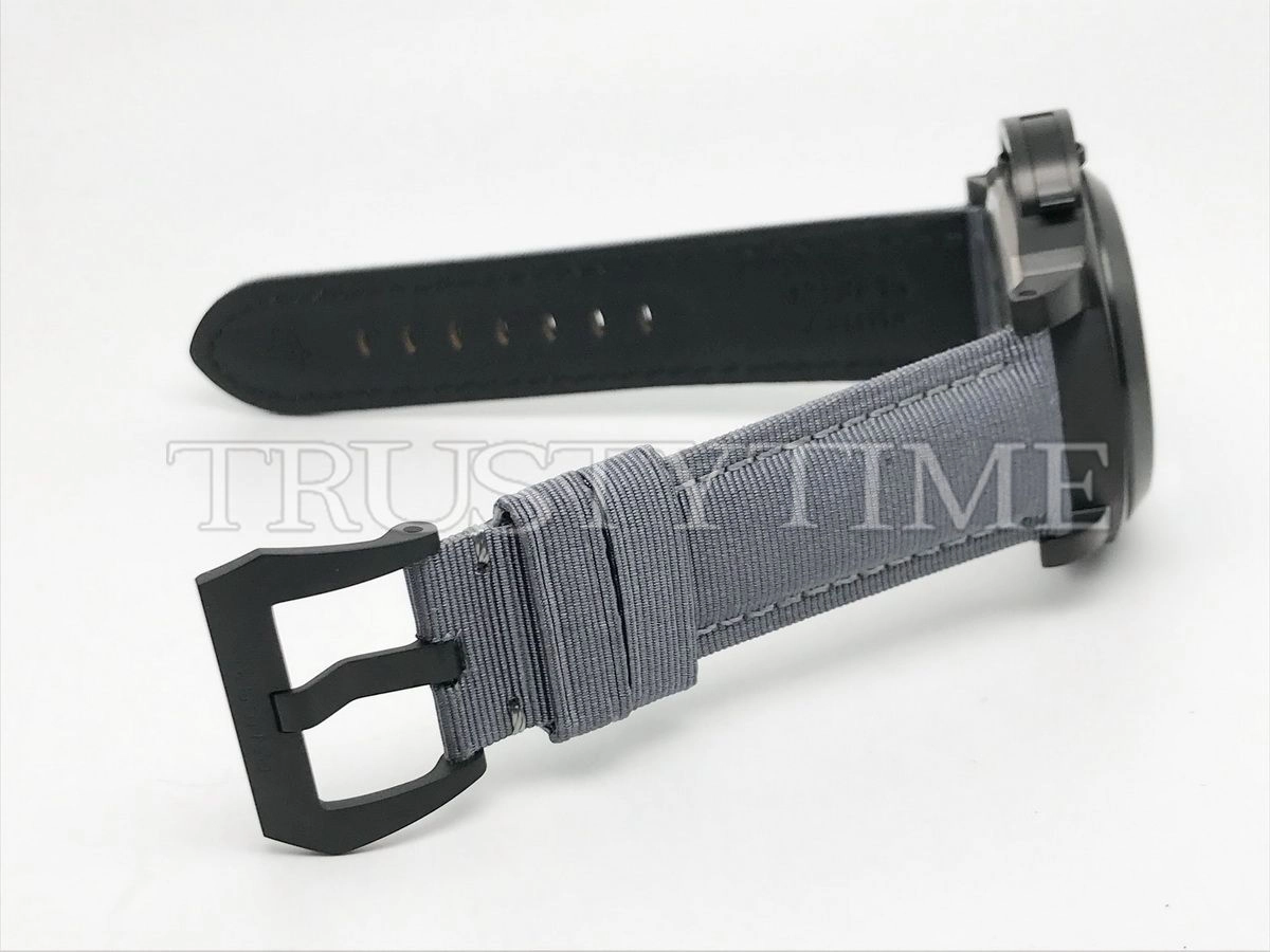 Копия часов Panerai Luminor Base 8 Giorni Geneva Boutique 44mm PAM02121