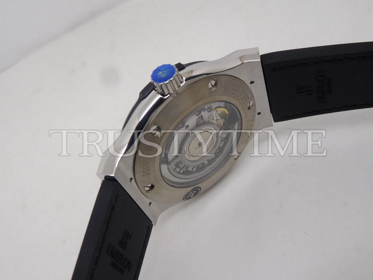 Копия часов Hublot Classic Fusion 42mm 542.NX.8970.LR