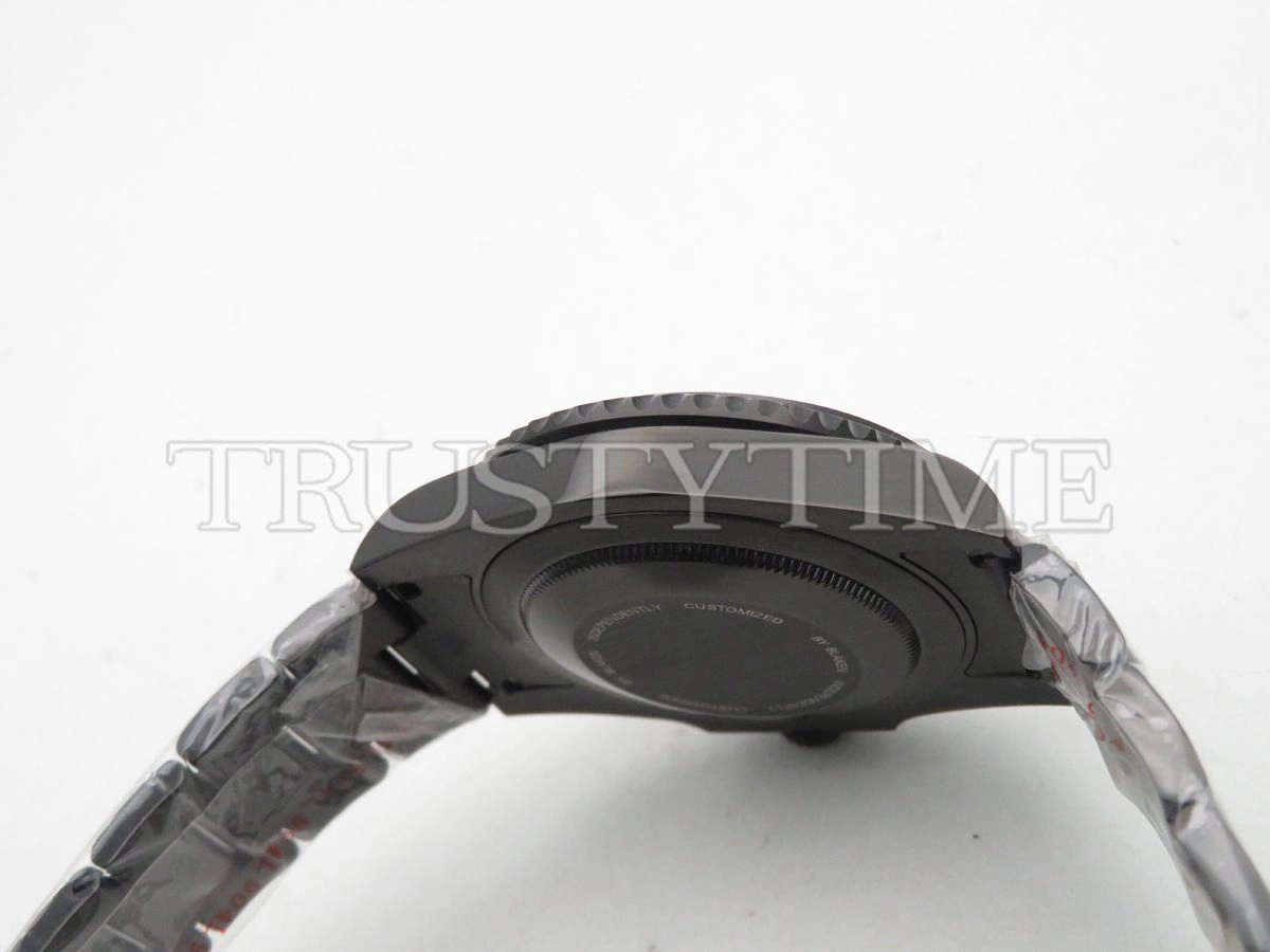 Копия часов Rolex Blaken Red GMT Master II 116710LN