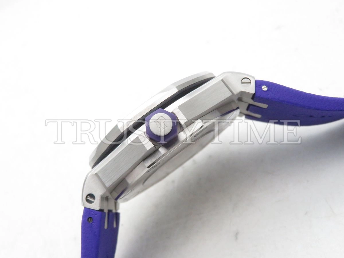 Копия часов Audemars Piguet Royal Oak Offshore Diver 15710ST.OO.A077CA.01
