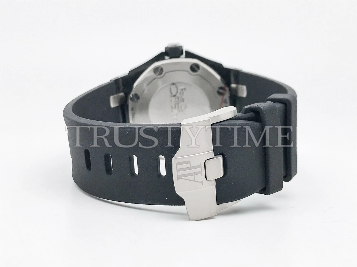Копия часов Audemars Piguet Royal Oak Offshore Diver Forged Carbon 15706AU.OO.A002CA.01