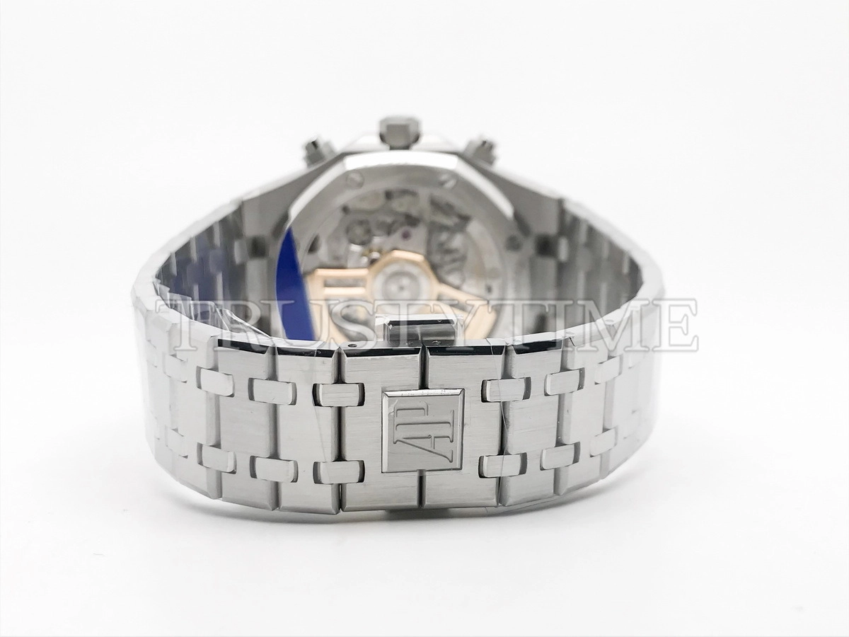 Копия часов Audemars Piguet Royal Oak Selfwinding Chronograph 26240ST.OO.1320ST.08