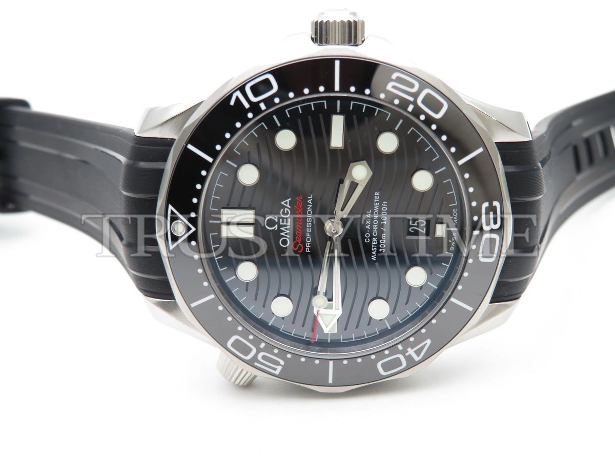 Копия часов Omega Seamaster Diver 300m Co-axial Chronometer 42mm 210.32.42.20.01.001