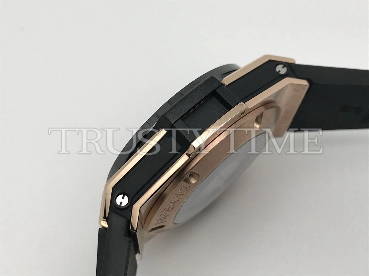 Копия часов Hublot Big Bang Unico Titanium 44mm 421.OM.1180.RX