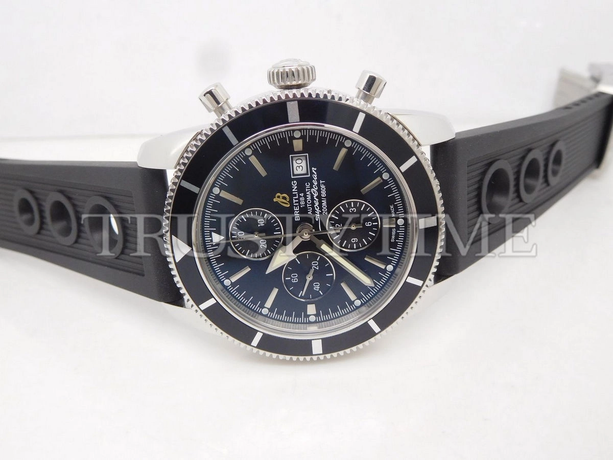 Копия часов Breitling Superocean Heritage Chronograph Volcano 46 A13313121B1A1