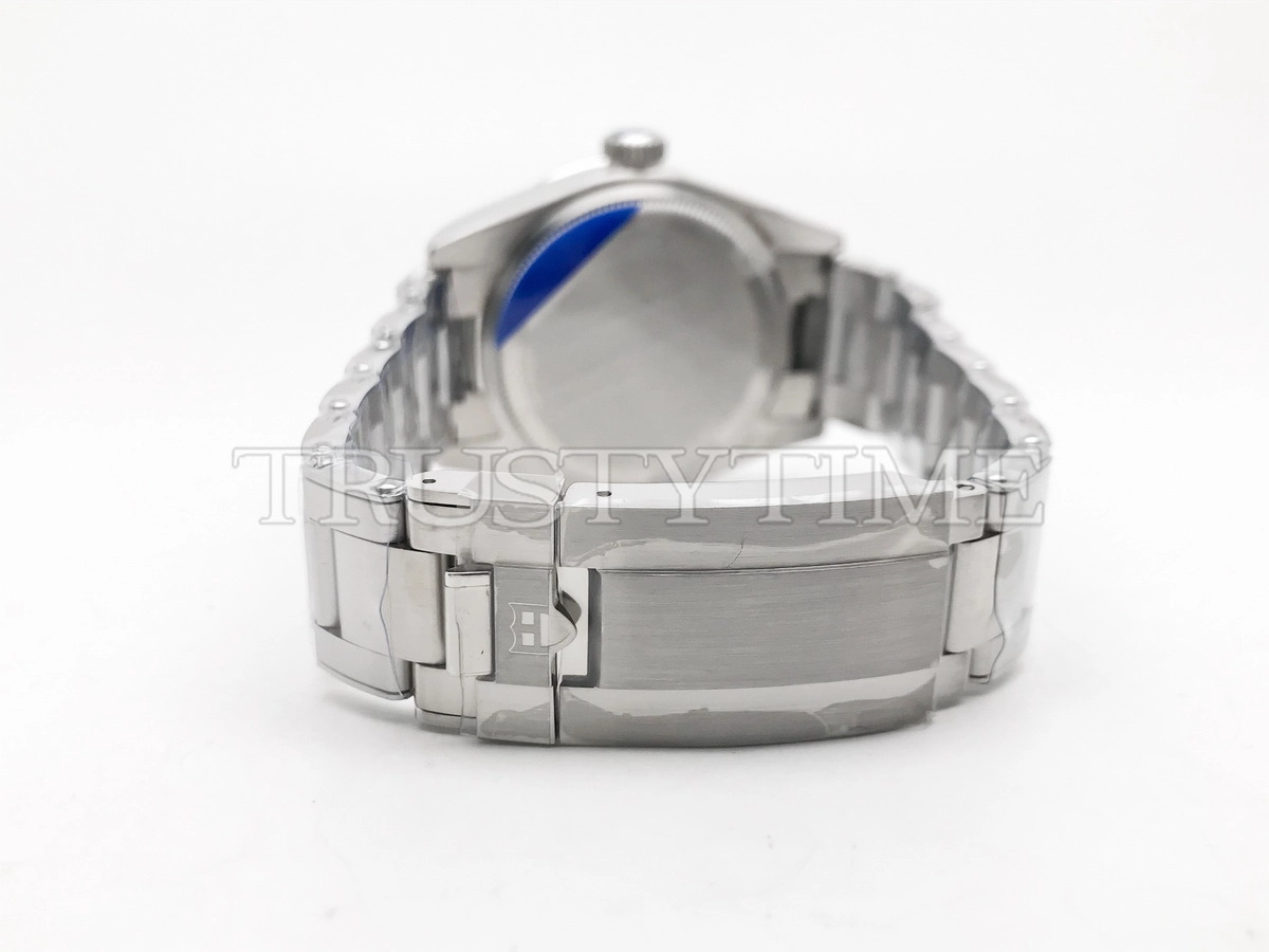 Копия часов Tudor Heritage Black Bay Pro GMT 39mm M79470-0001