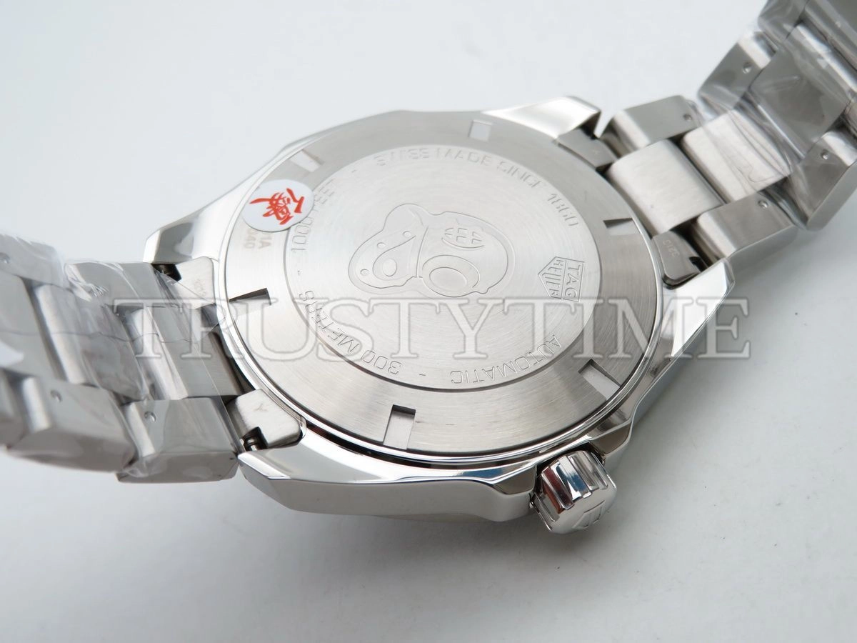 Копия часов Tag Heuer Aquaracer Calibre 5 43mm WAY201A.BA0927