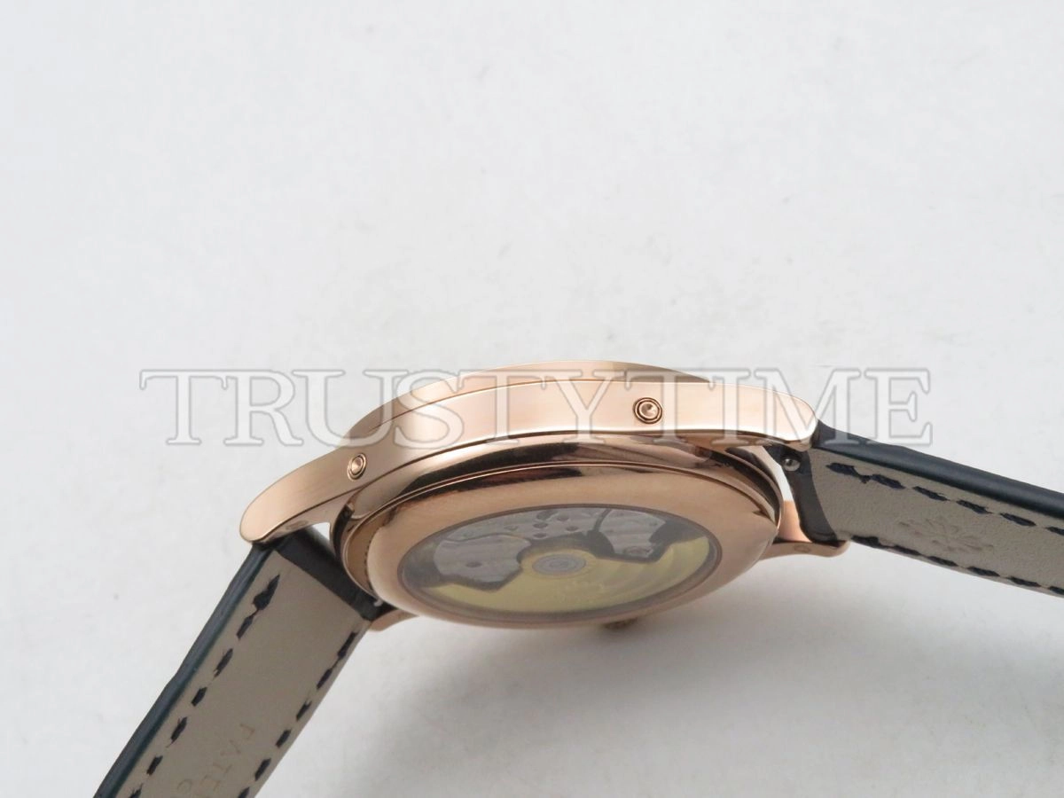 Копия часов Patek Philippe Complications Annual Calendar 38,5mm 5396R-015