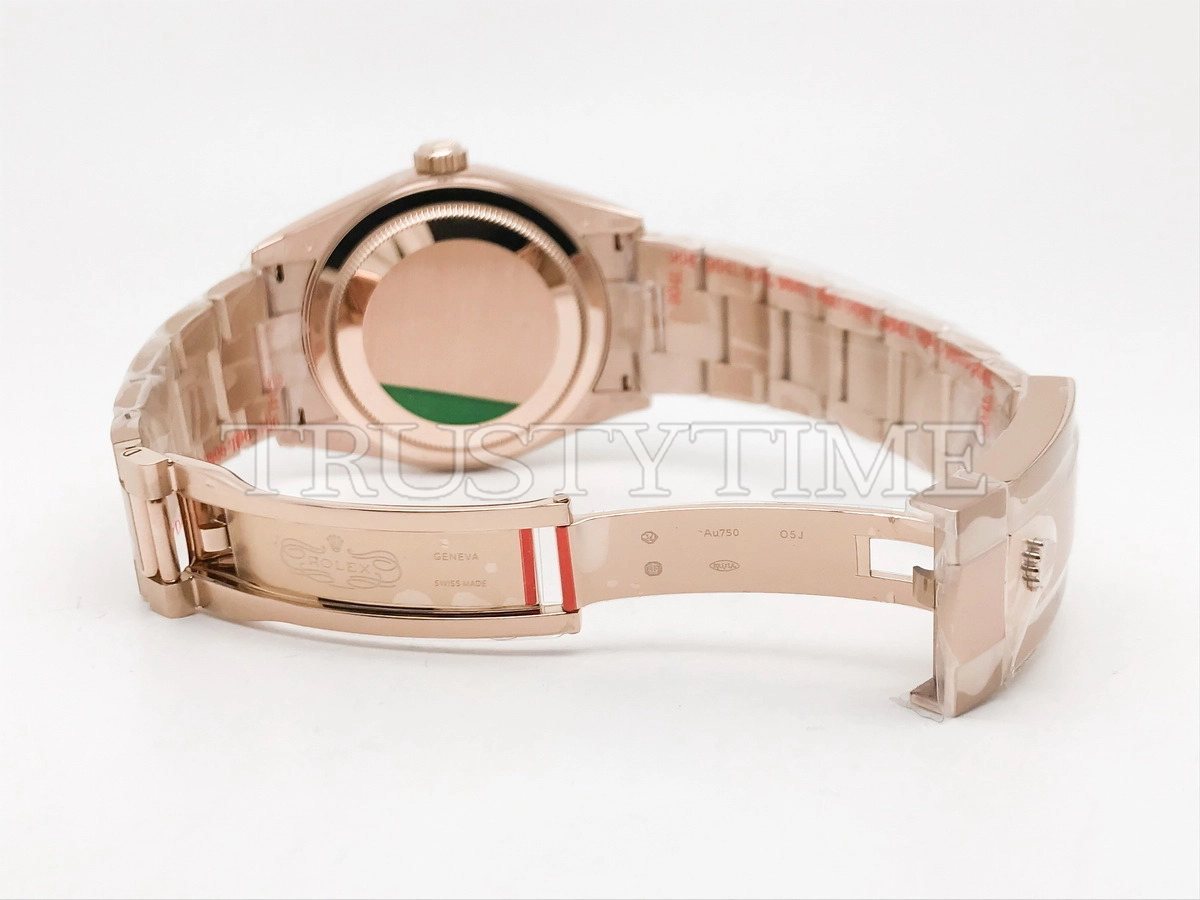 Копия часов Rolex Sky-Dweller 42mm 336935-0002