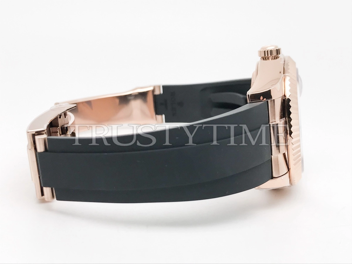Копия часов Rolex Sky-Dweller 42mm 336235-0003