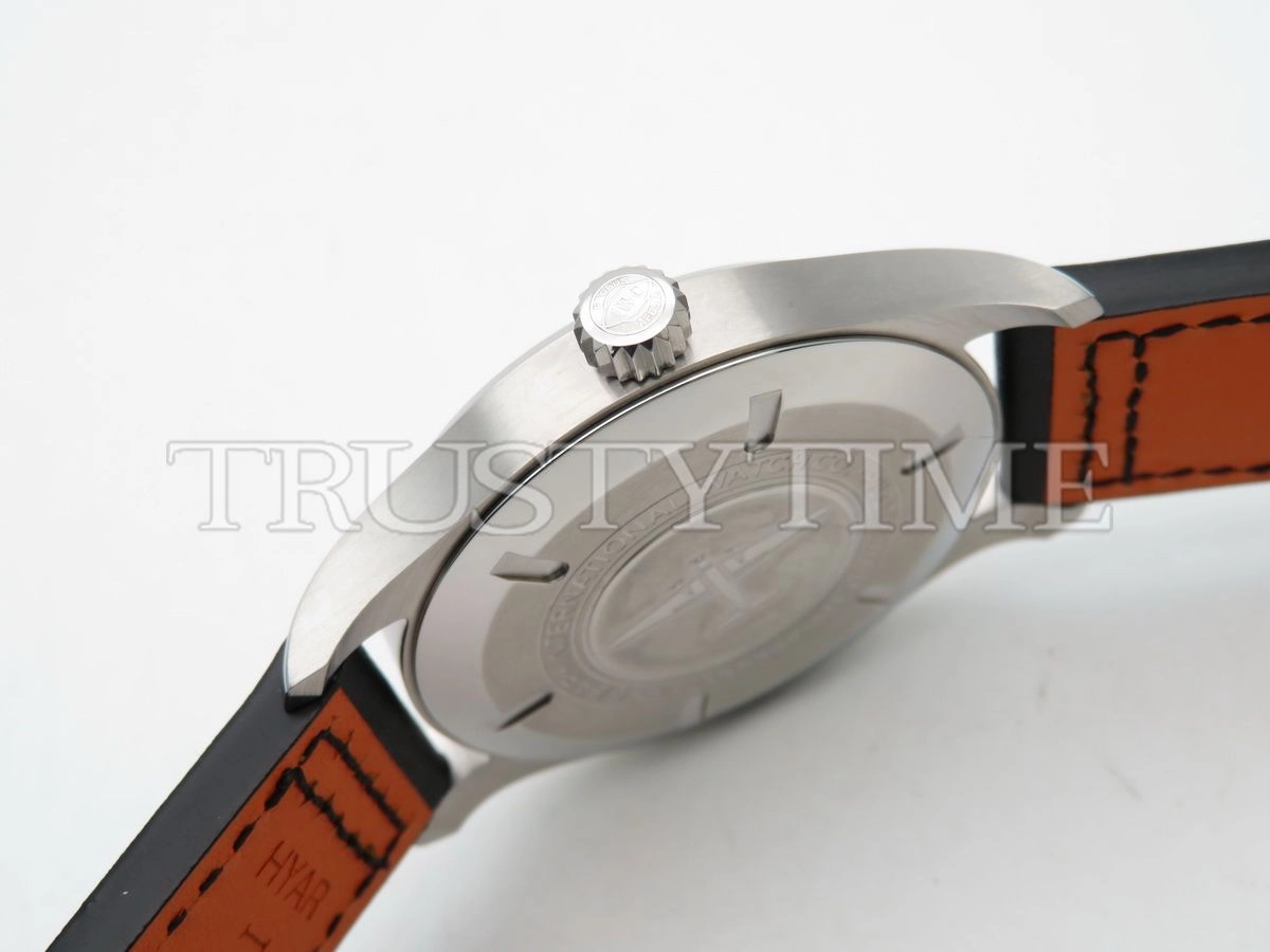Копия часов IWC Pilot's Watch Mark XVIII 40mm IW327001