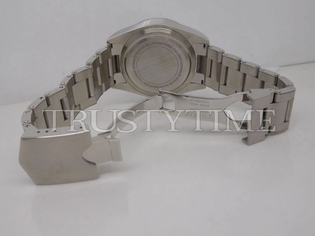 Копия часов Tudor Heritage Black Bay 41mm M79220B-0001