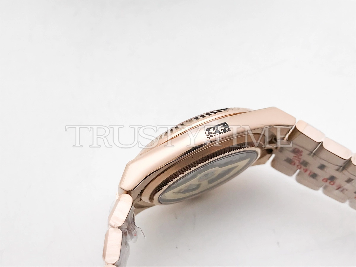Копия часов Rolex Land-Dweller 36mm 127235-0001