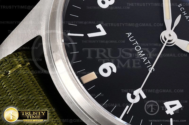 IWC Pilot's Mark XVIII Tribute to Mark XI 40mm IW327007 IWC Pilot's Mark XVIII Tribute to Mark XI 40mm IW327007
