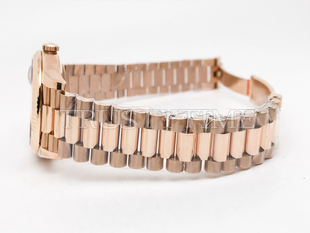 Копия часов Rolex Day-Date 40mm 228235-0006 Арт.RX-1763