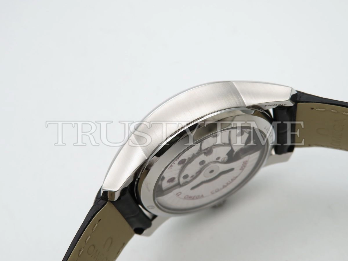 Копия часов Omega De Ville Hour Vision Co-axial Master Chronometer 41mm 431.13.41.21.01.001